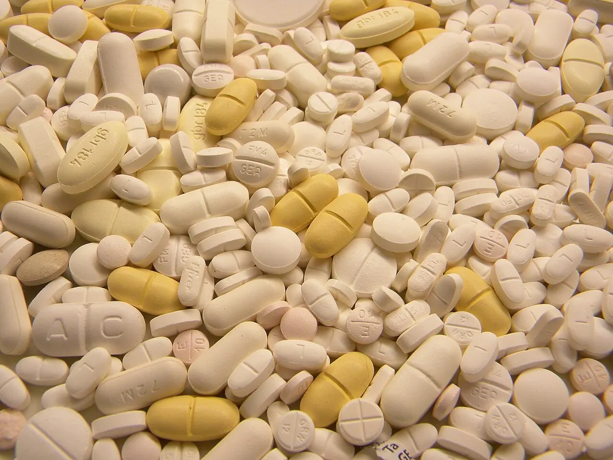 Pills and capsules - how to pass a urine drug test for nicotine