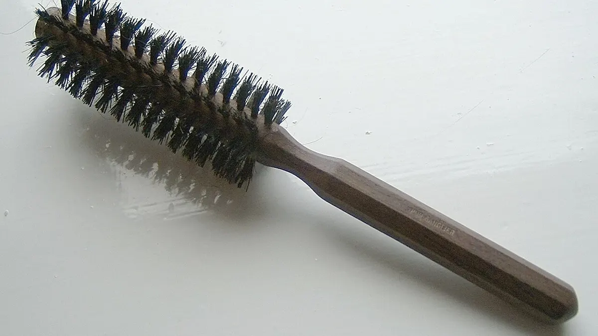 macujo method step by step - hair care close-up